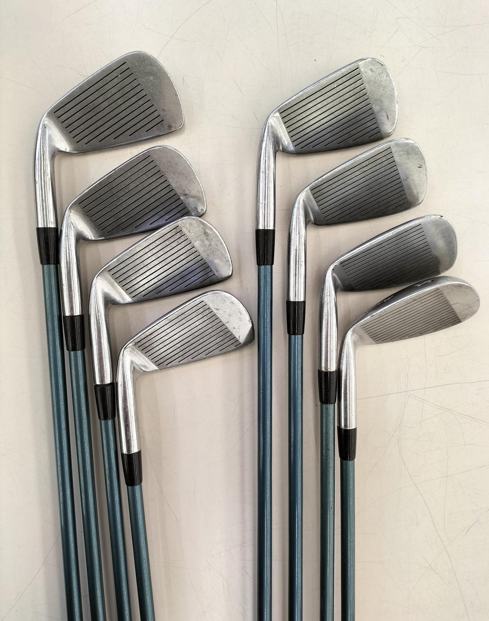 キズ汚れあります。