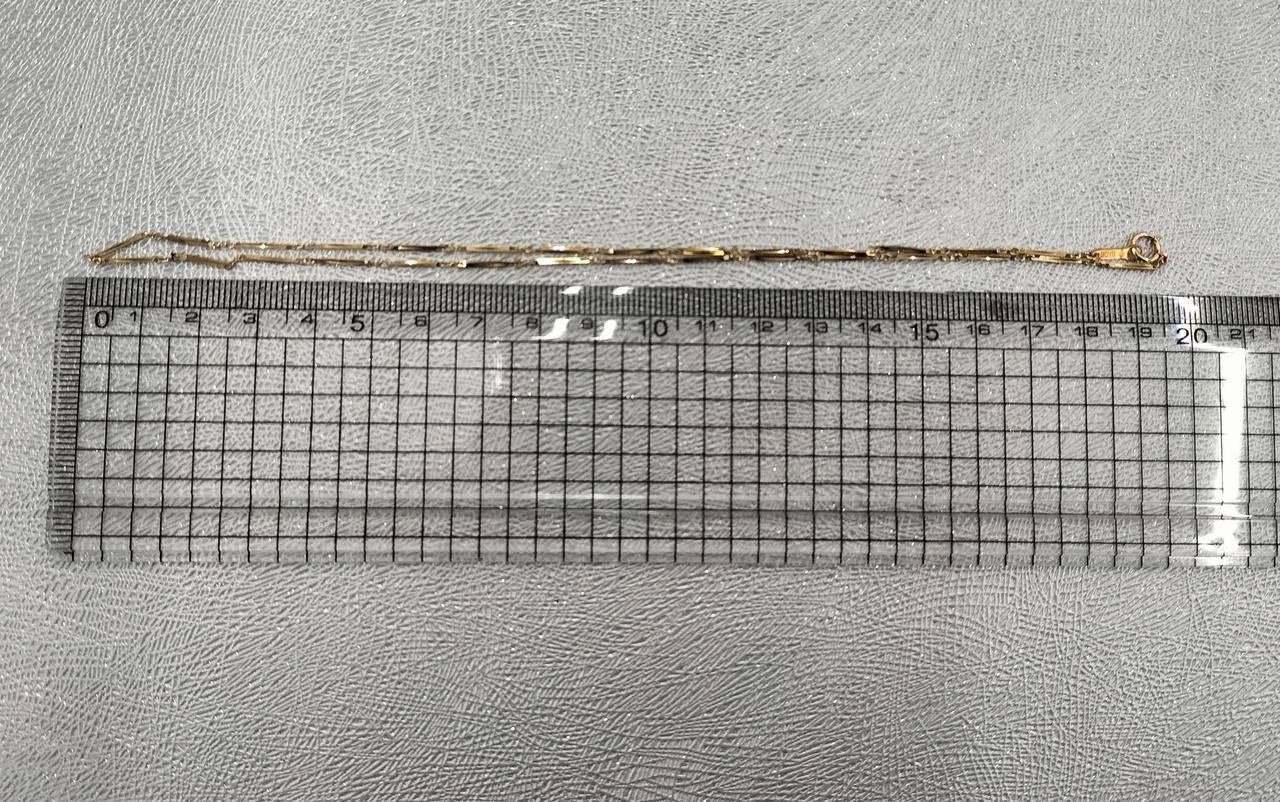長さは約38cm。