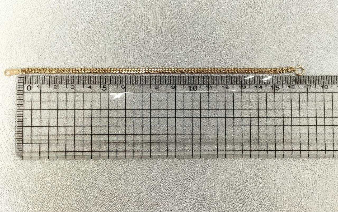 長さ約16cm。