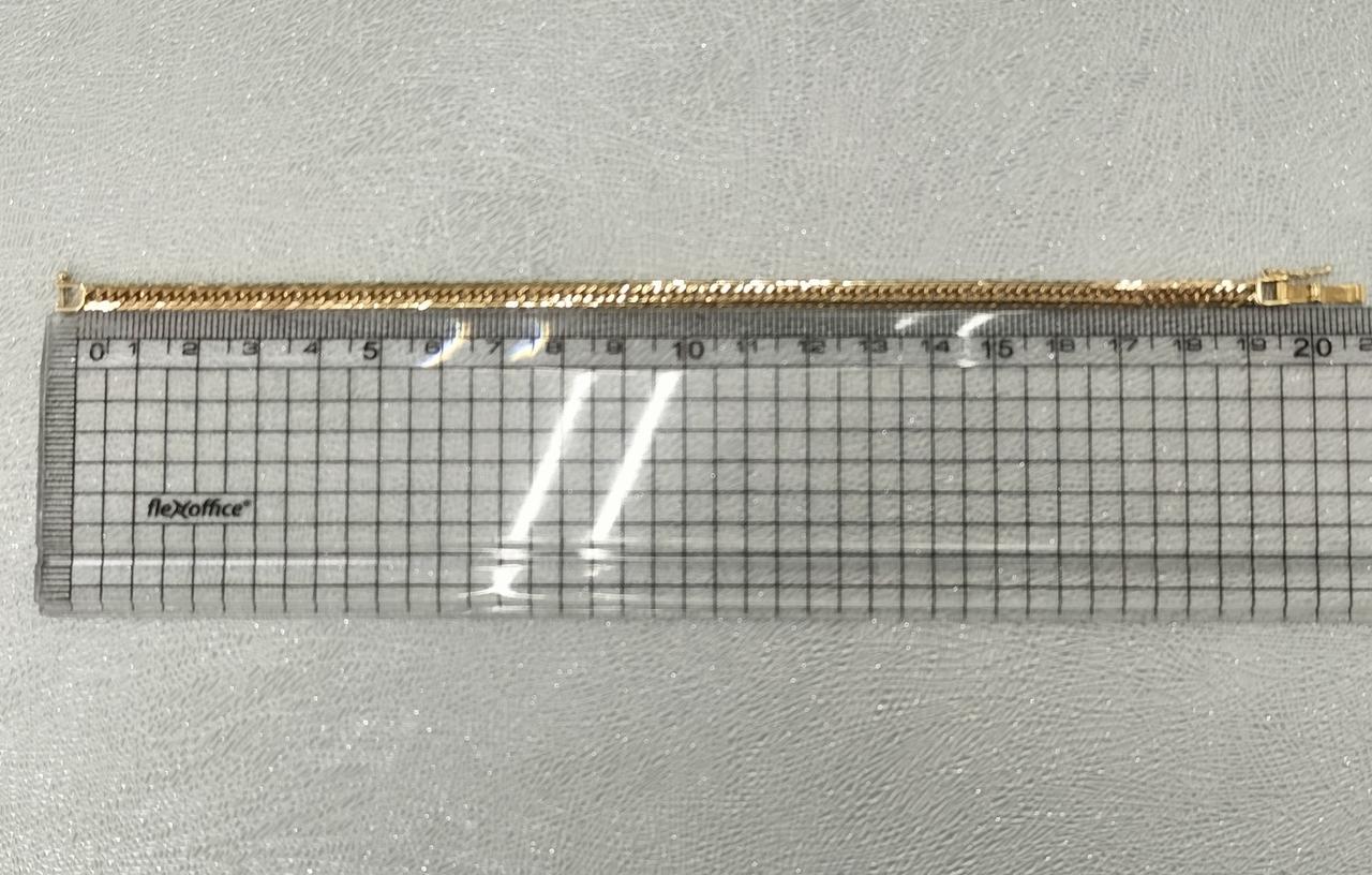 長さ約19cm。