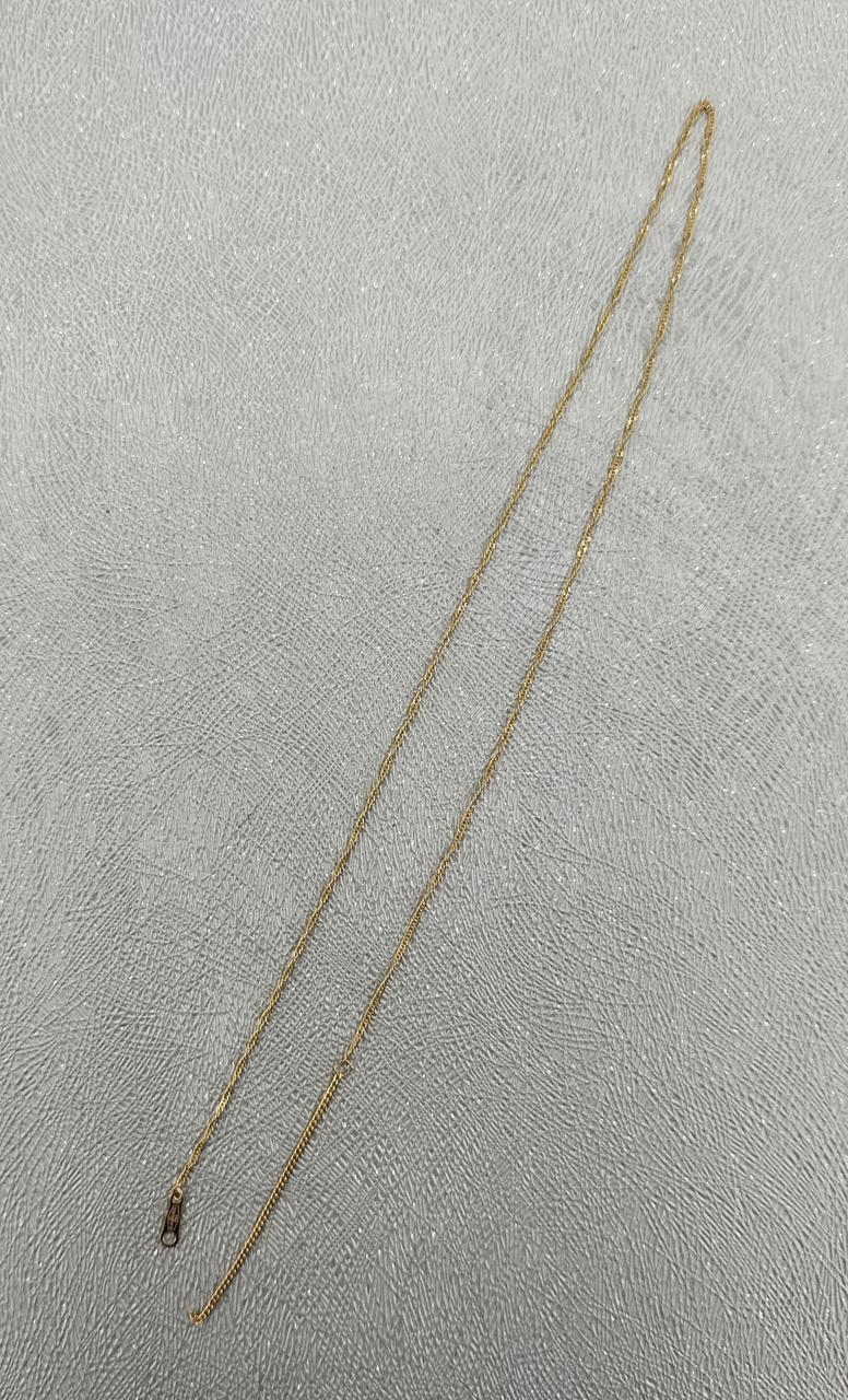 切れたネックレスのご紹介です。