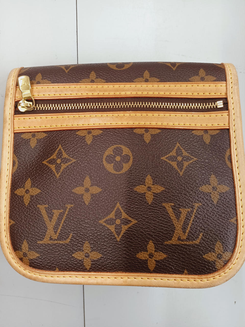 LOUIS VUITTON|バムバッグ・ボスフォール|HARDOFFオフモール
