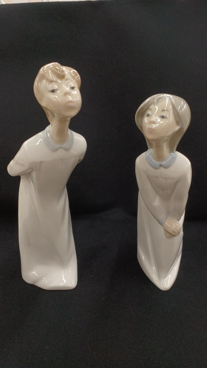 LLADRO 型番：4869/4873 フィギュリンセット