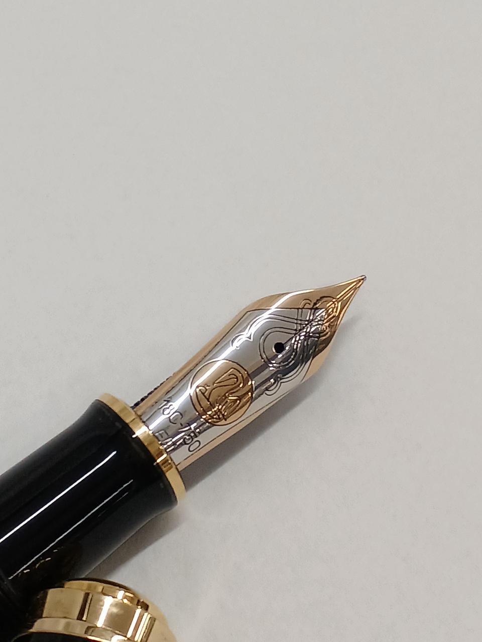 PELIKAN|万年筆|【ハードオフ公式通販】オフモール|2032310000104355