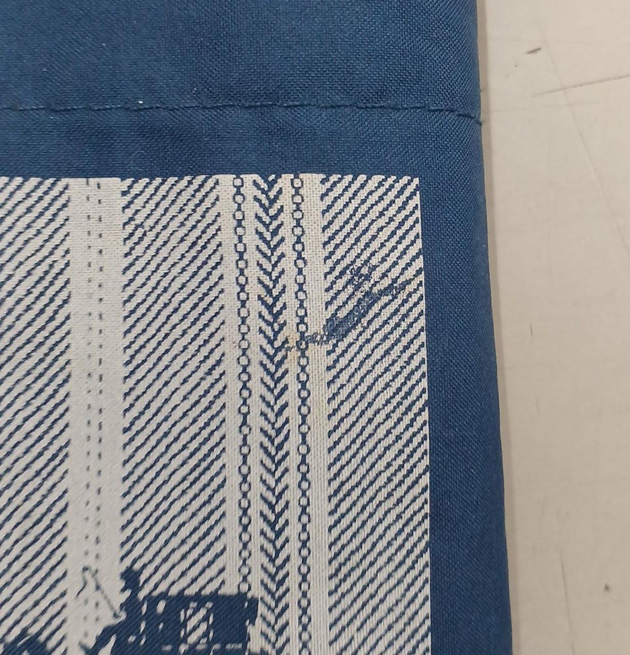 袋のイラスト一部キズあります。