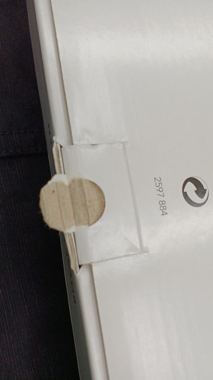 箱若干痛みあります