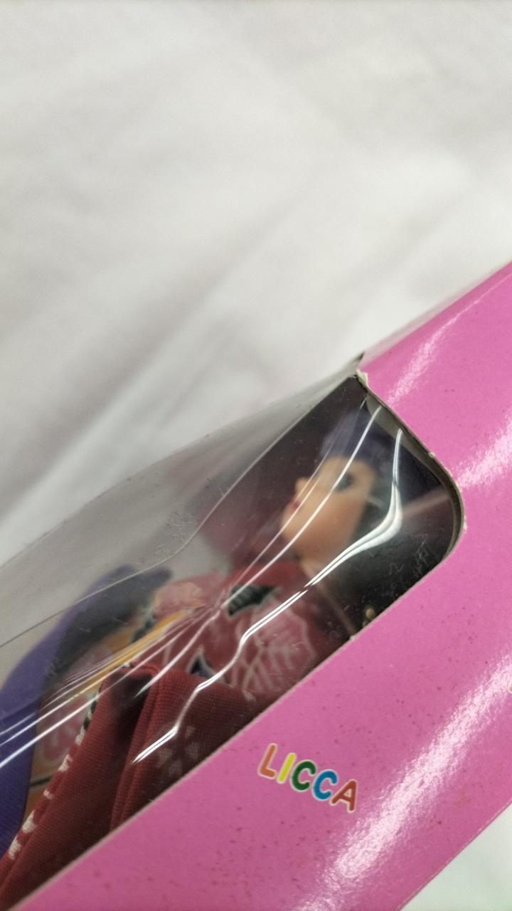 ブリスター部分凹み