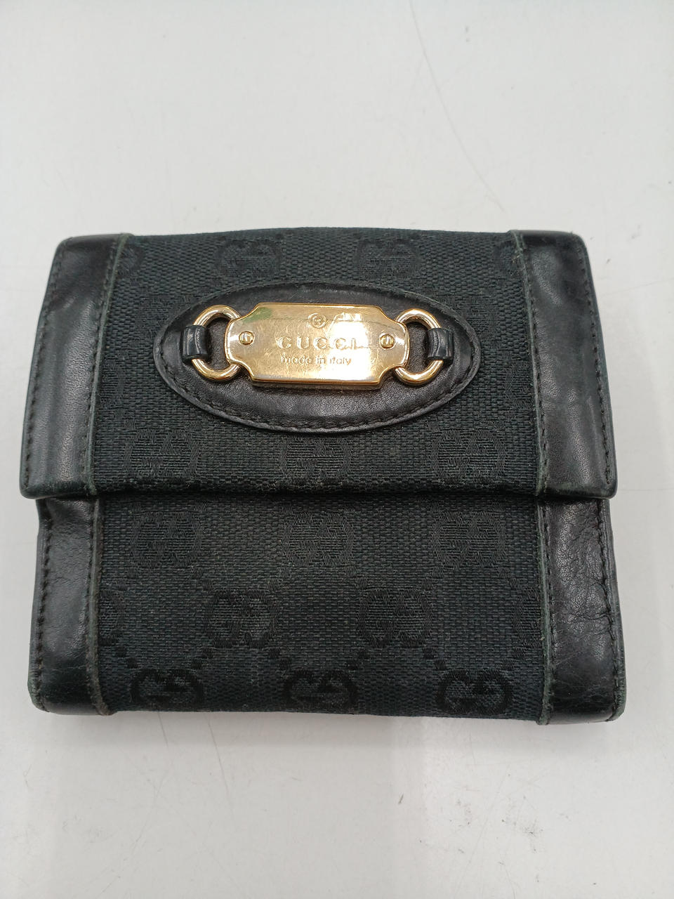 角スレ、勤続属部分スリキズあり。