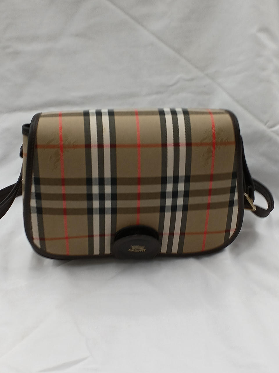 上部シミあり。角スレ、角ベタつきあり