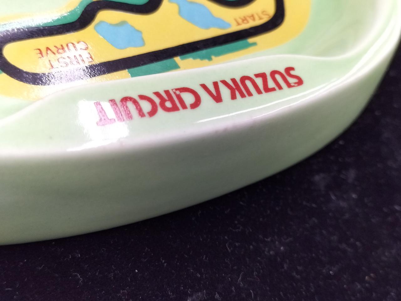 小さなシミあります