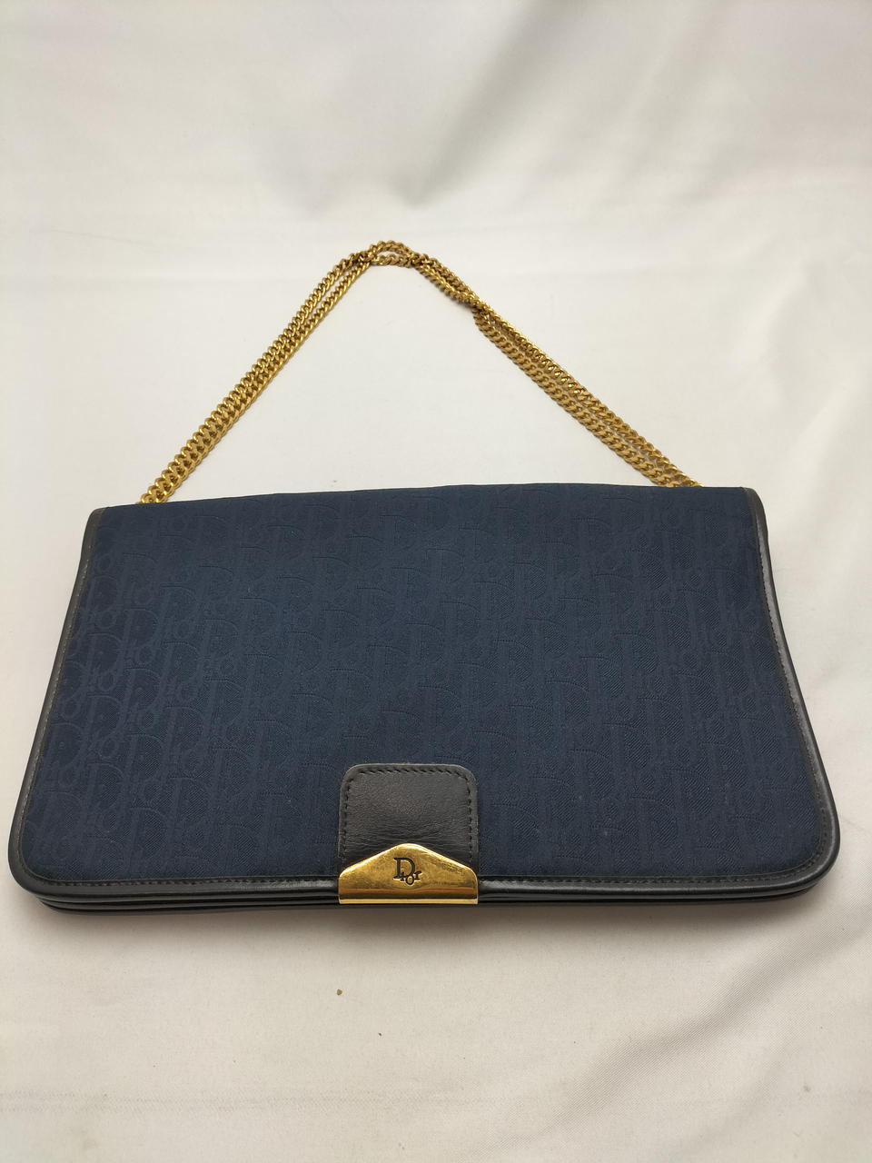 ホック留まらないためジャンク品