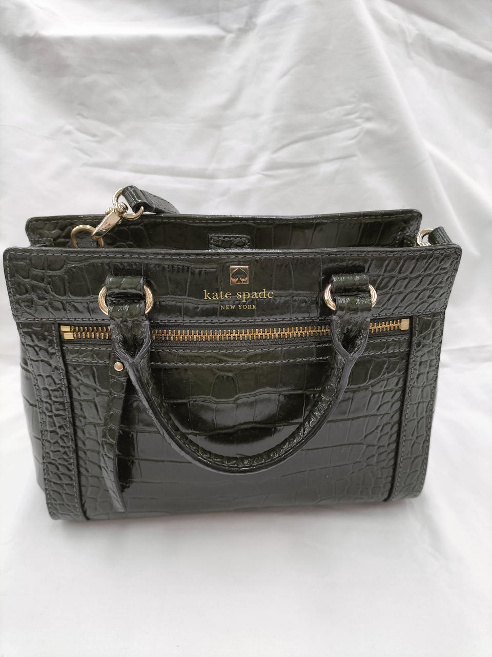 使用感少なめです。