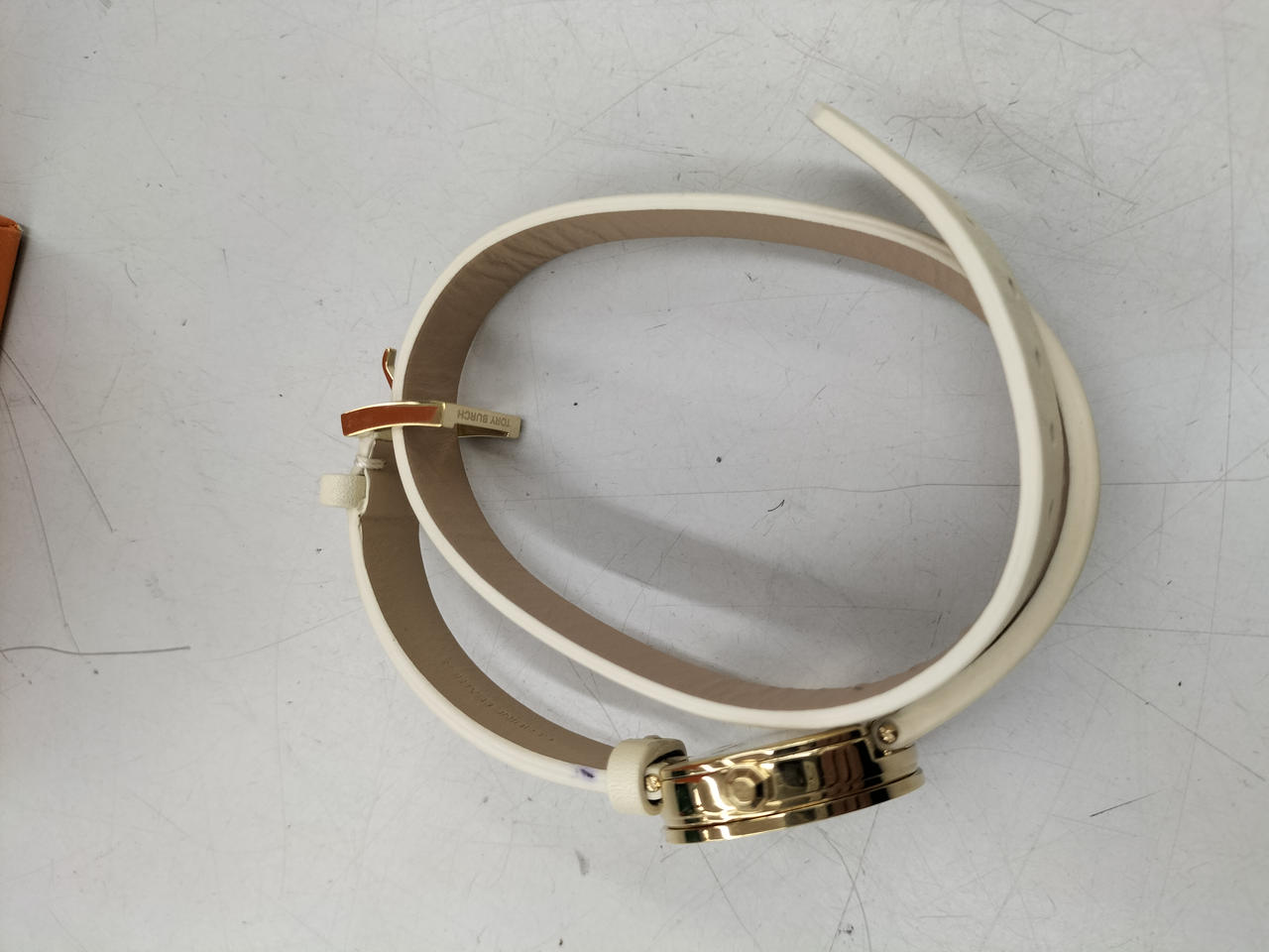 【新品電池】656 トリーバーチ レディース 2重ベルト ラウンド クォーツ Amazon | Tory Burch レディース 2.54cm ミラーリバーシブル