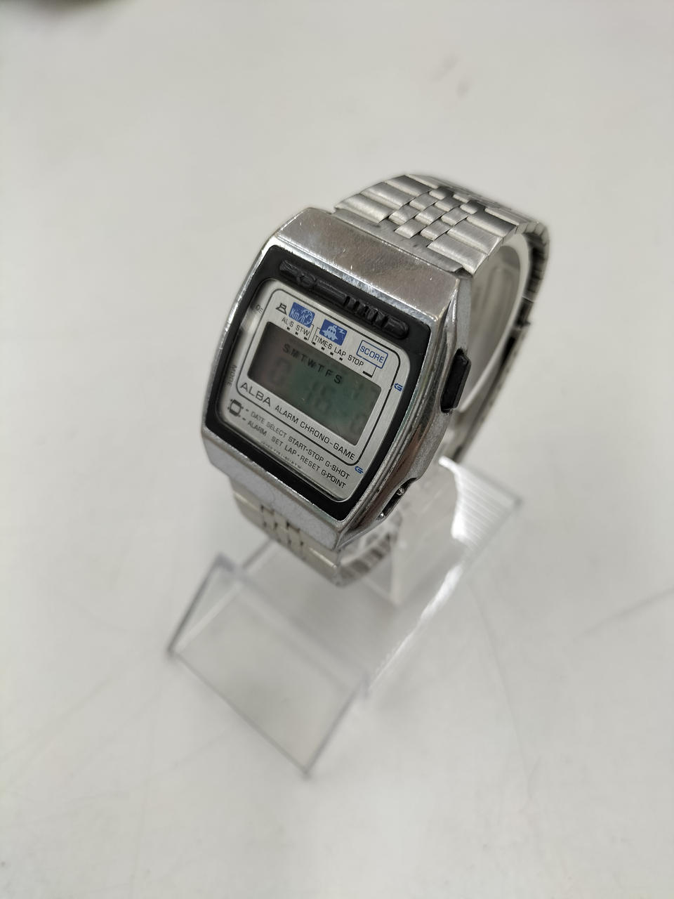 ボタンを押して、反応はしました。