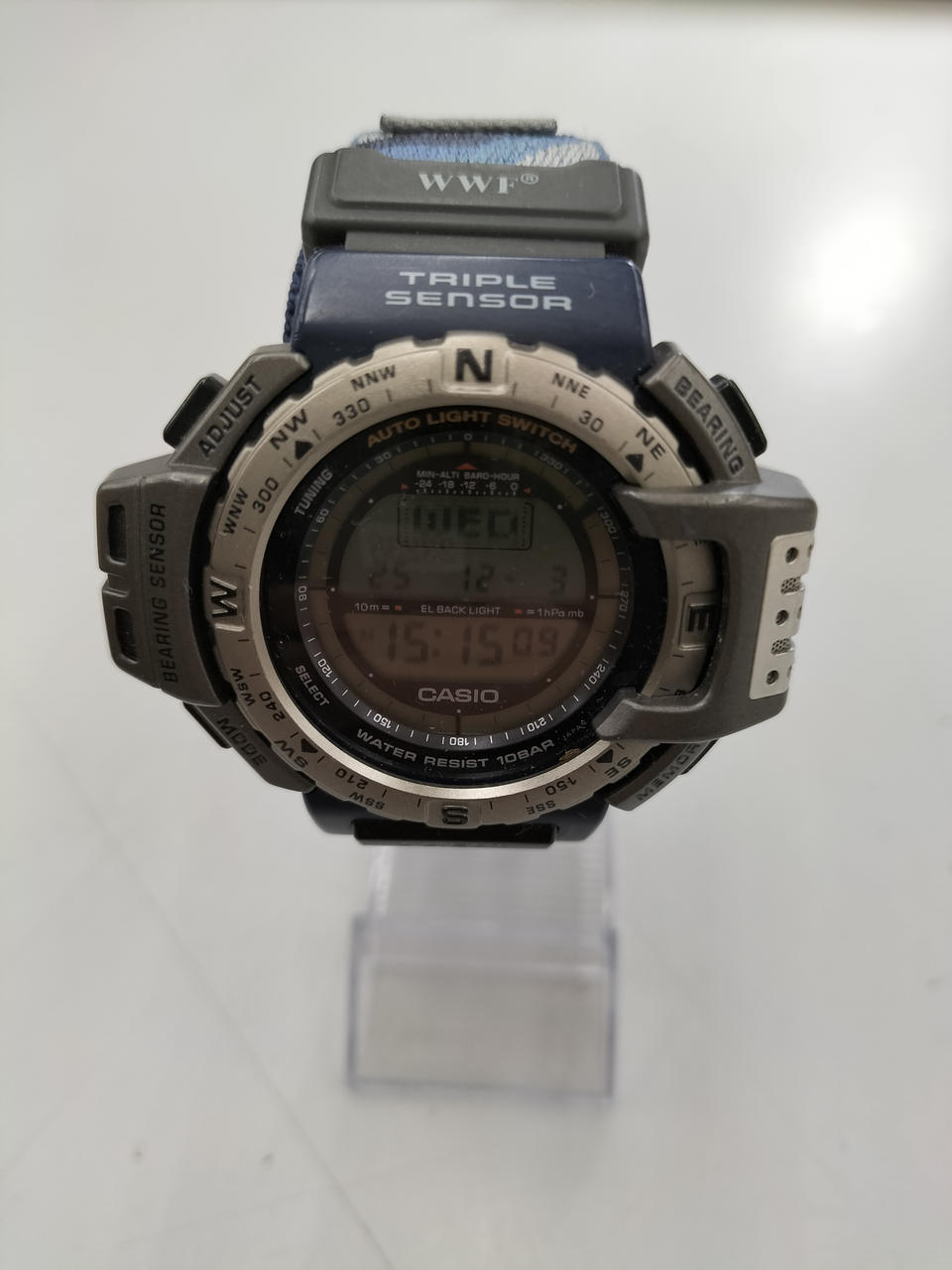 PROTREK　WWFコラボモデル