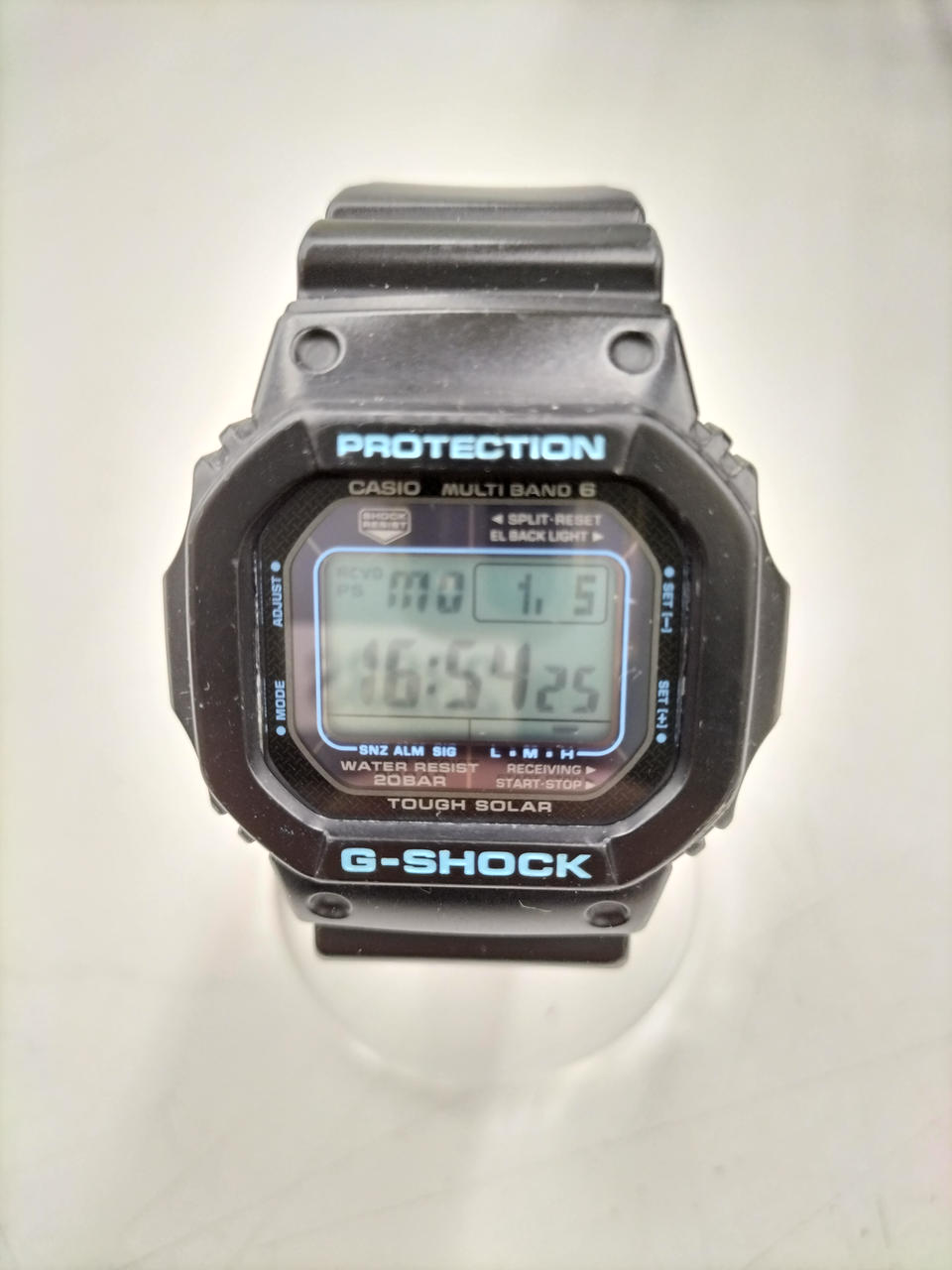 人気のブルーがアクセントカラー