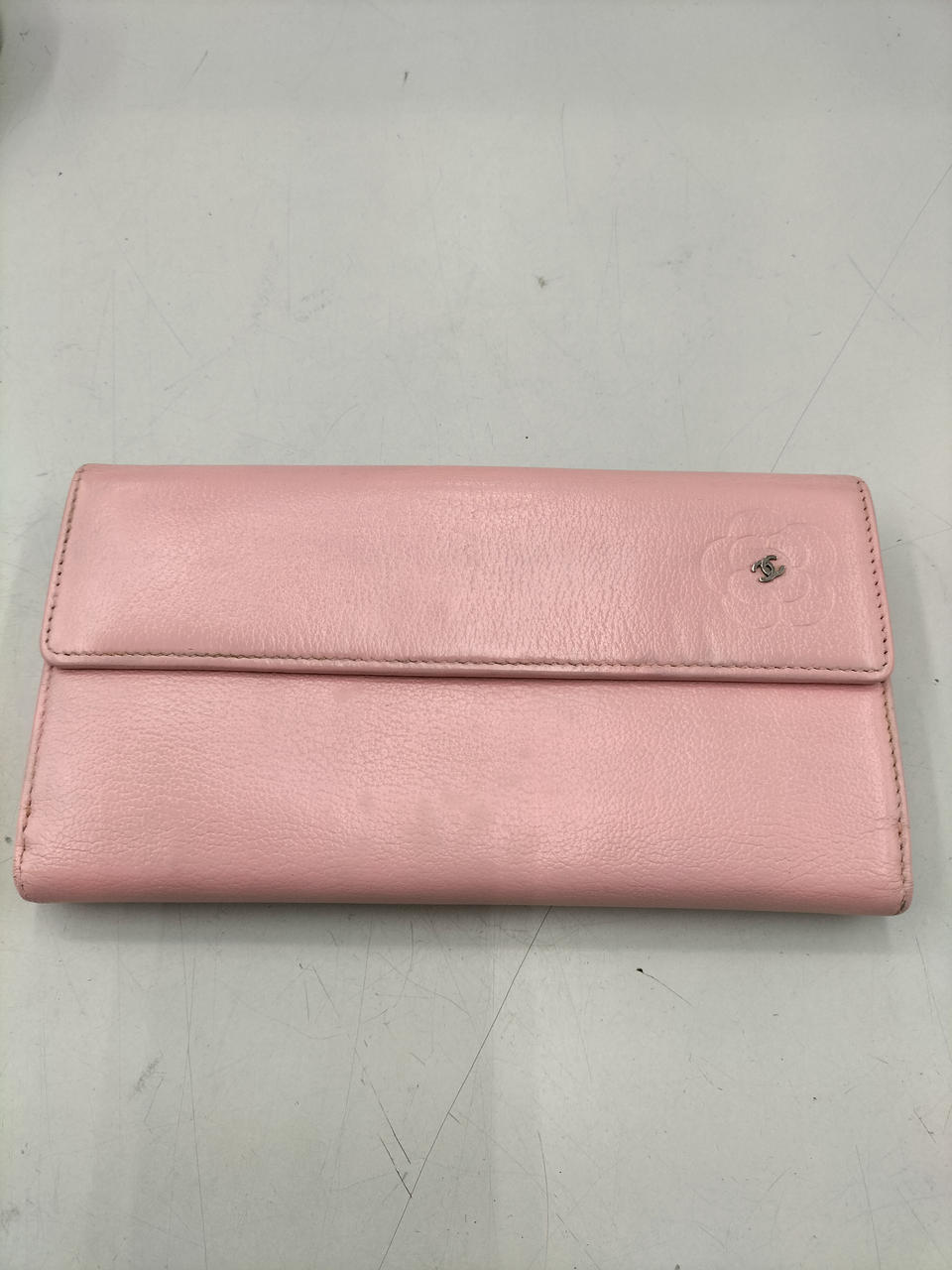 角スレ、内側シミあります。