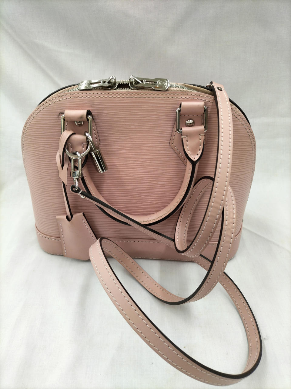 底部分スレありますが、全体的に状態良好。