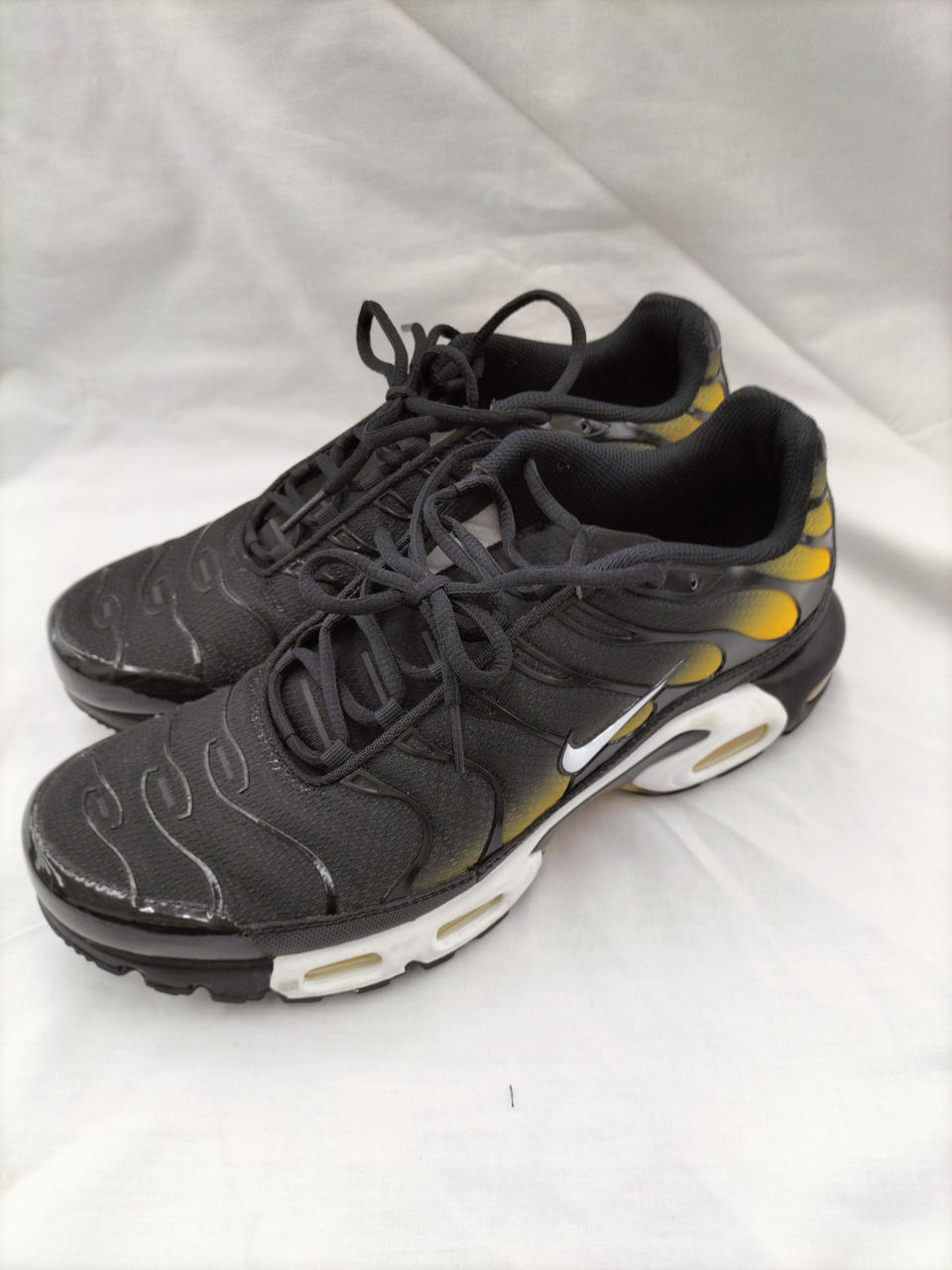 少々使用感ありますが全体的にはキレイです