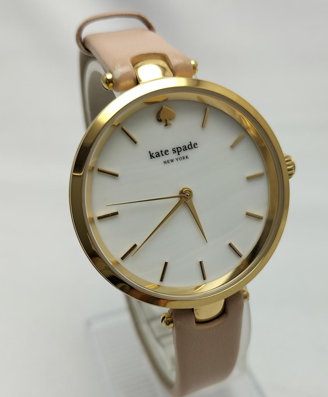 ミネラルガラス製です