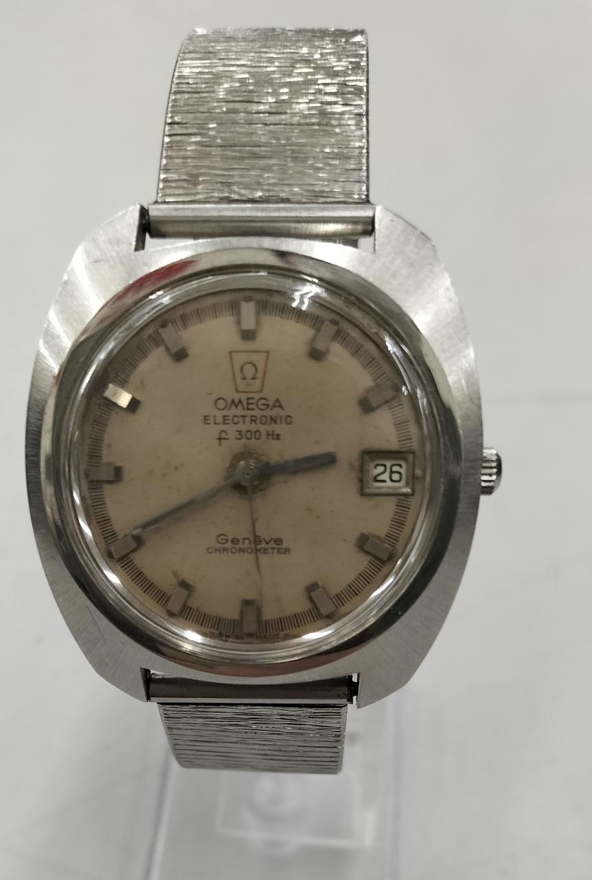 ベルト社外品。文字盤汚れあり。日差不明。