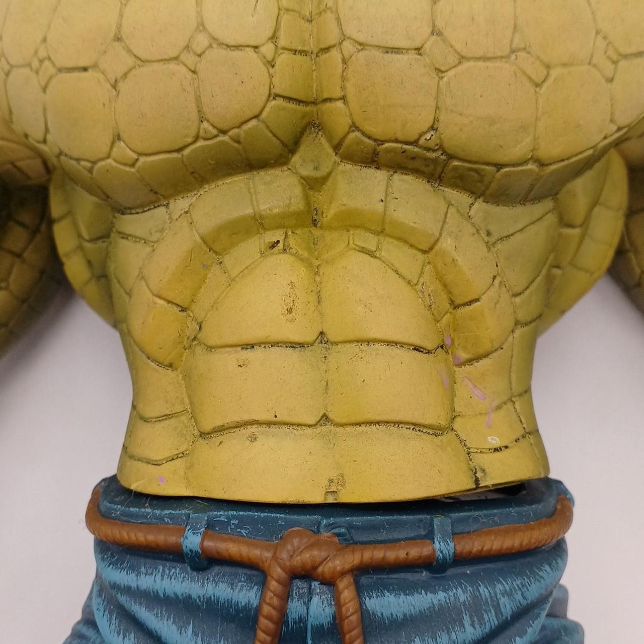 キズ、汚れございます