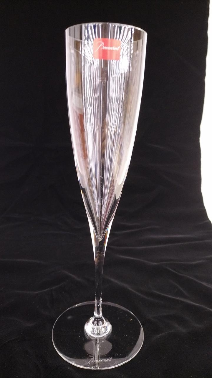 高さ23.5cm 口5.5cm 底8cm
