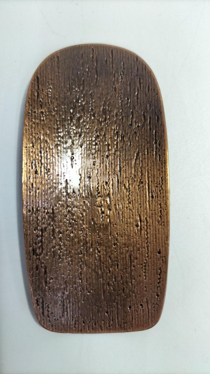 長さ約8cm幅約4cm