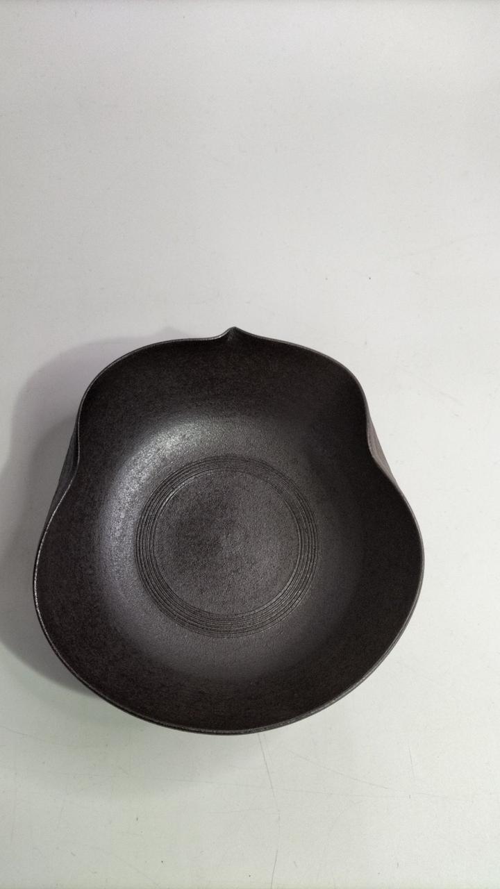 幅約12.5×14高さ約5cm