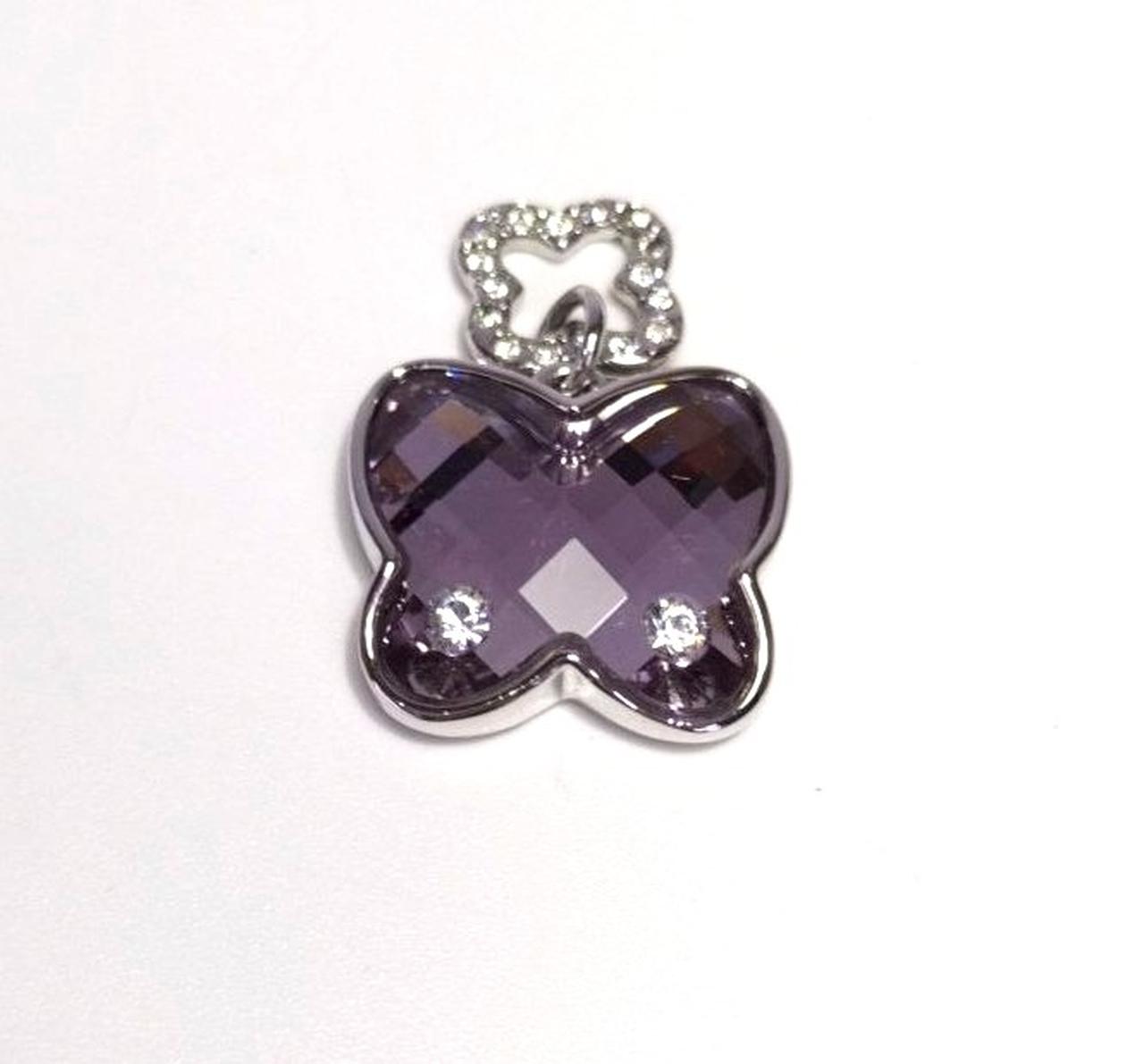 画像より多少薄い紫色です