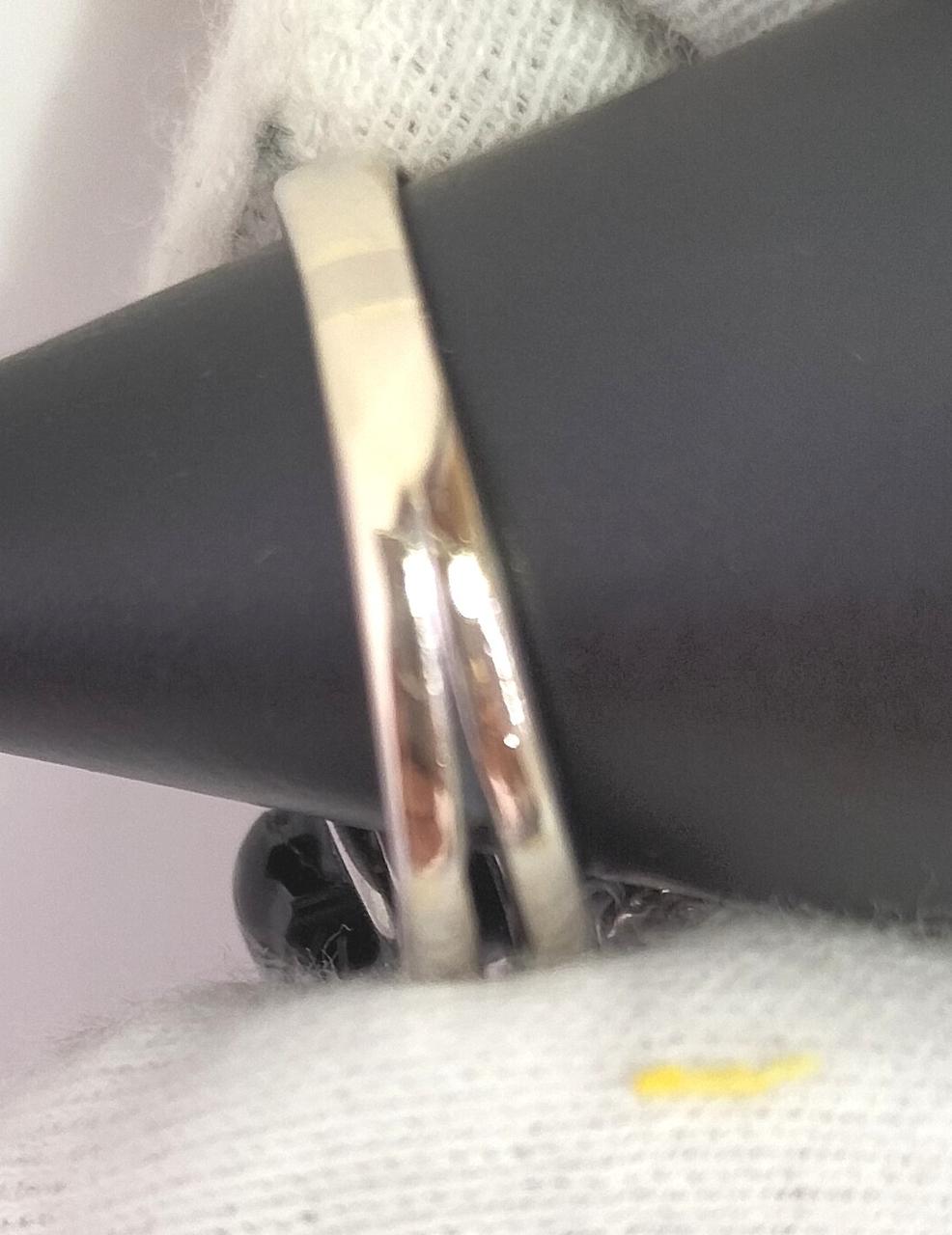 金色の部分が少し出てきています