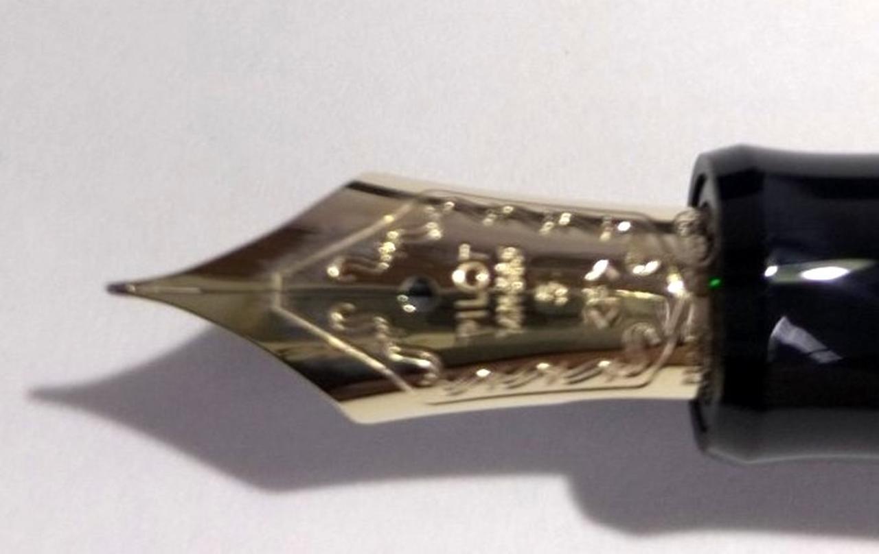 PILOT
14K-585
5〈F〉