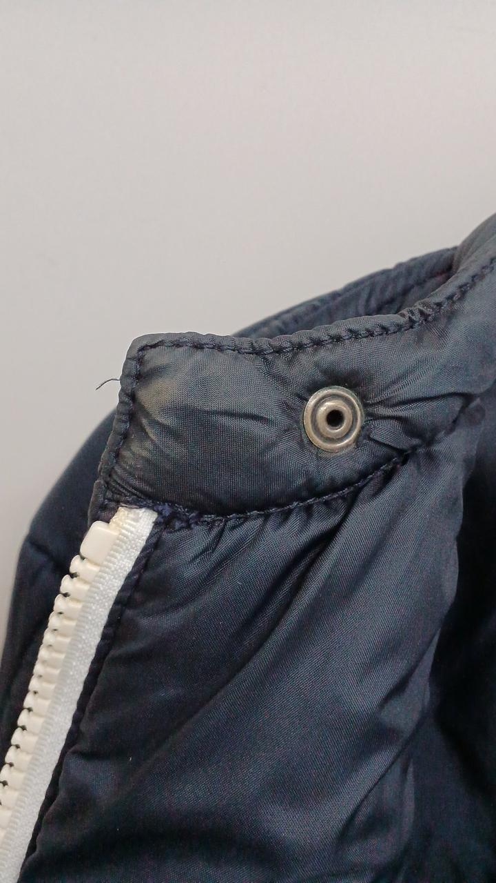 変色あり。