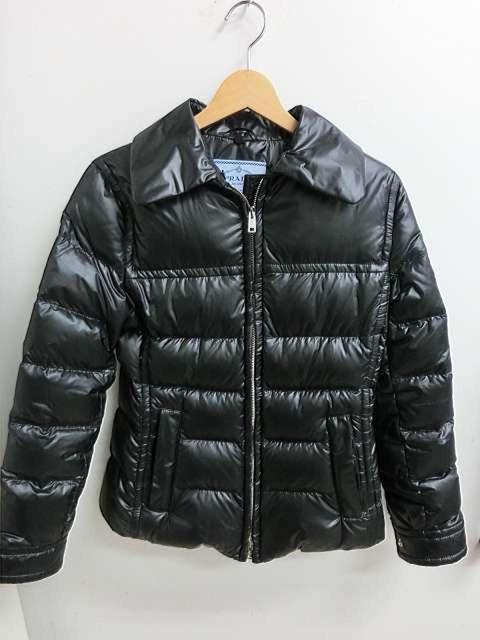 ★プラダ★ダウンジャケット(290796) Prada Triangle logo 21AW Nylon Down jacket 40 Ladies' Navy