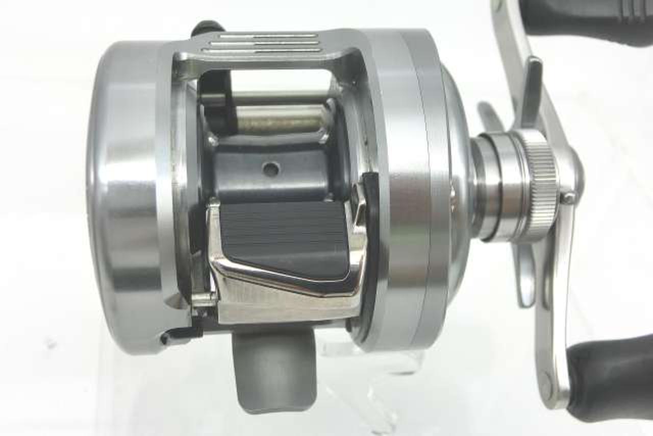 シマノ 20カルカッタコンクエストDC 100 美品 Amazon | シマノ(SHIMANO) ベイトリール 両軸 20 カルカッタコン