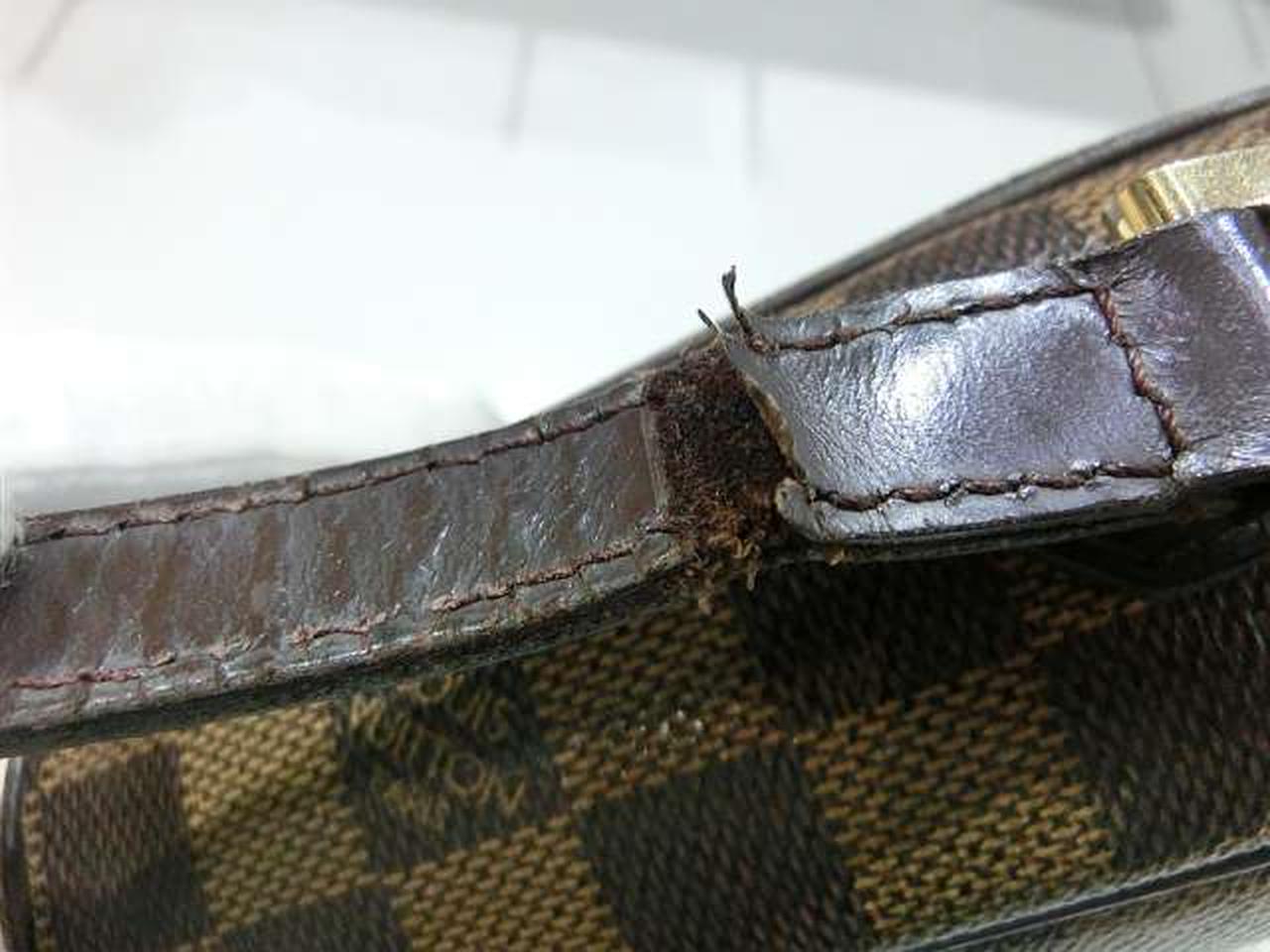 ショルダーストラップ部分　劣化