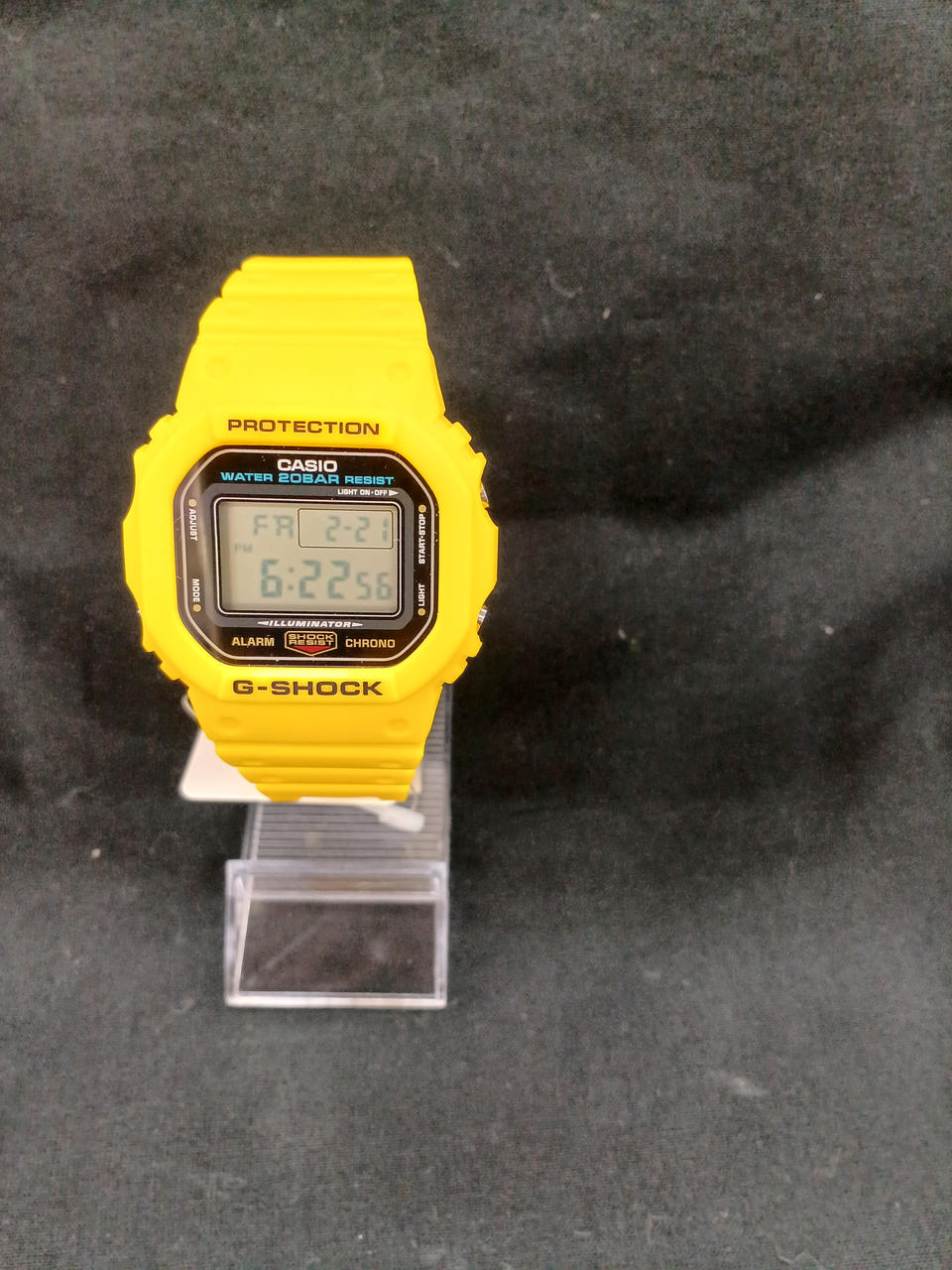 CASIO 型番：DW-5600REC-9JF G-SHOCK