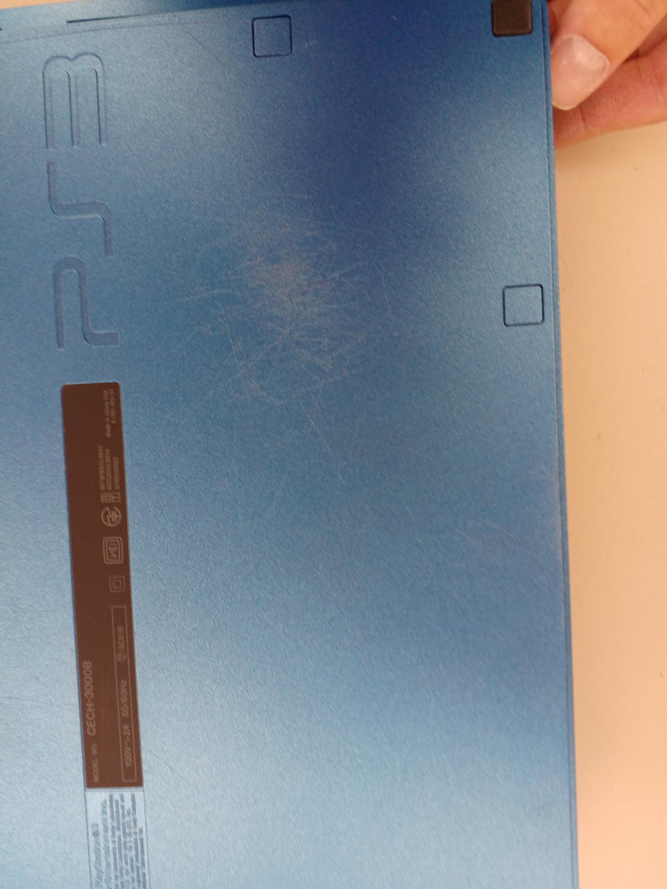 底面に傷があります