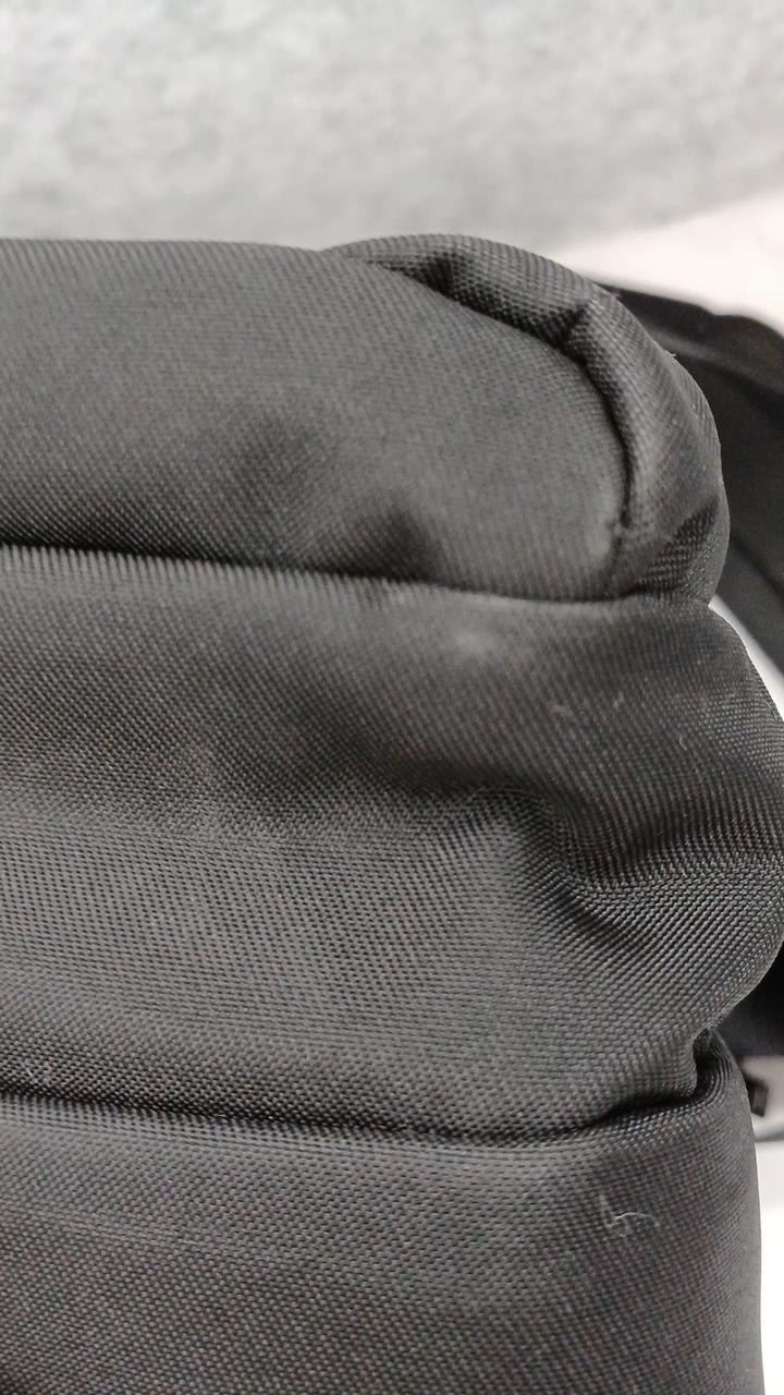 白い汚れあり