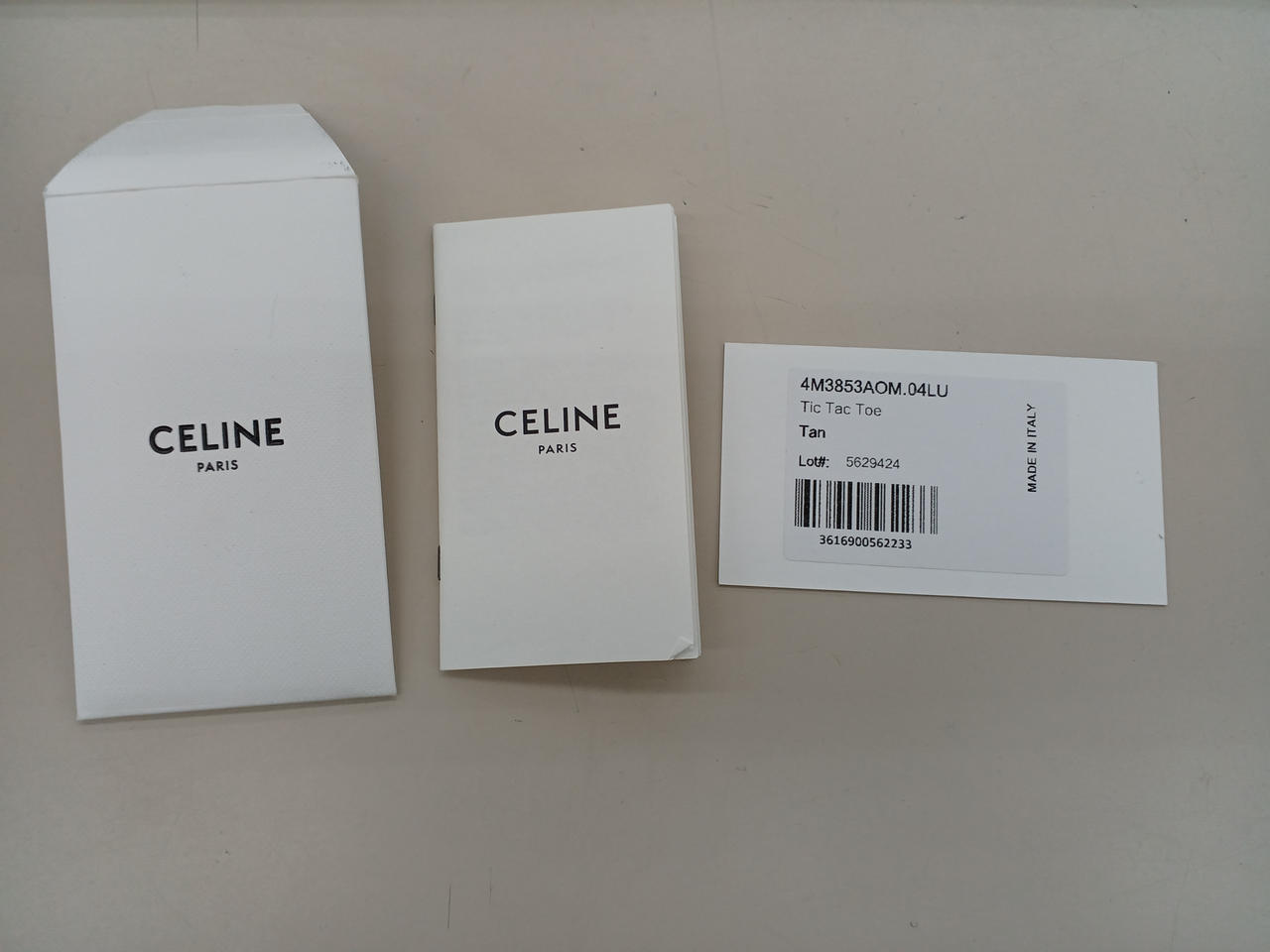 CELINE - CELINE 未使用品 TicTacToe ティックタックトゥー カーフスキン&amp;ブラス 定価132000円 ボードゲーム ブラウン セリーヌ【中古】5-0213G♪ 楽天市場】CELINE 未使用品 TicTacToe ティックタックトゥー