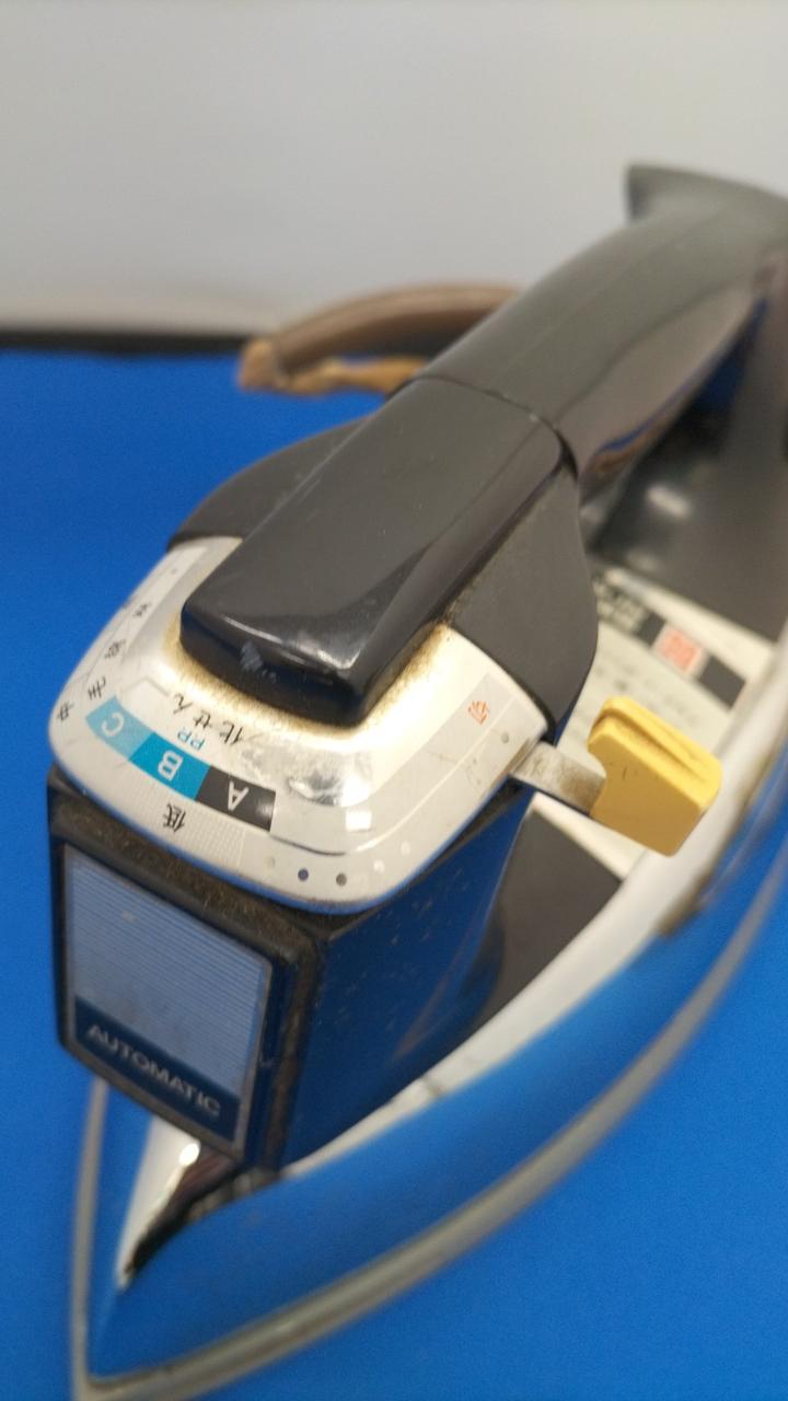 【貴重品】オクサン自動アイロン 未使用品 昭和レトロ SANYO - 【匿名配送】昭和レトロ アイロン ピンクの通販 by