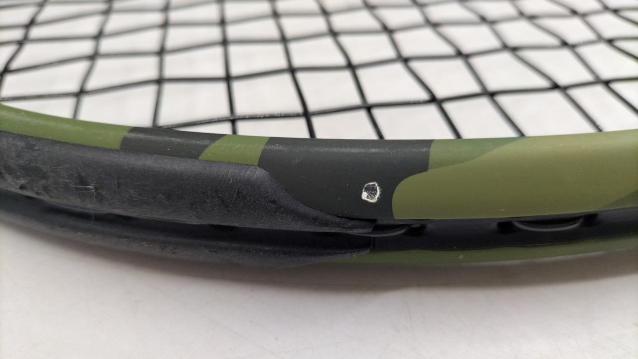 塗装の剥がれあり