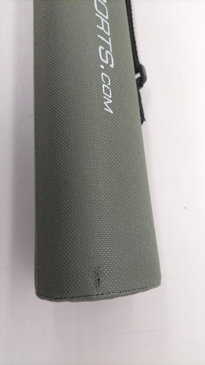 小さいキズがあります。