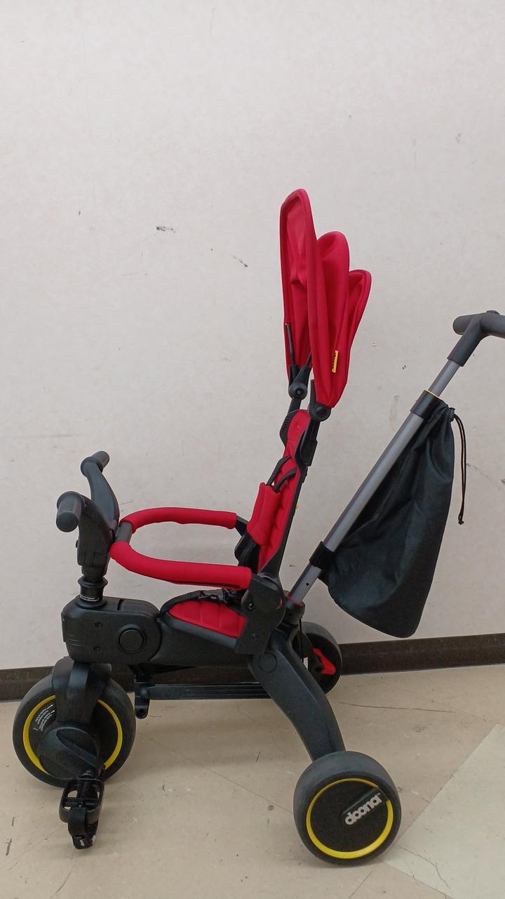 doona 折りたたみ式ベビーカー レッド 三輪車 海外通販サイト ブランド