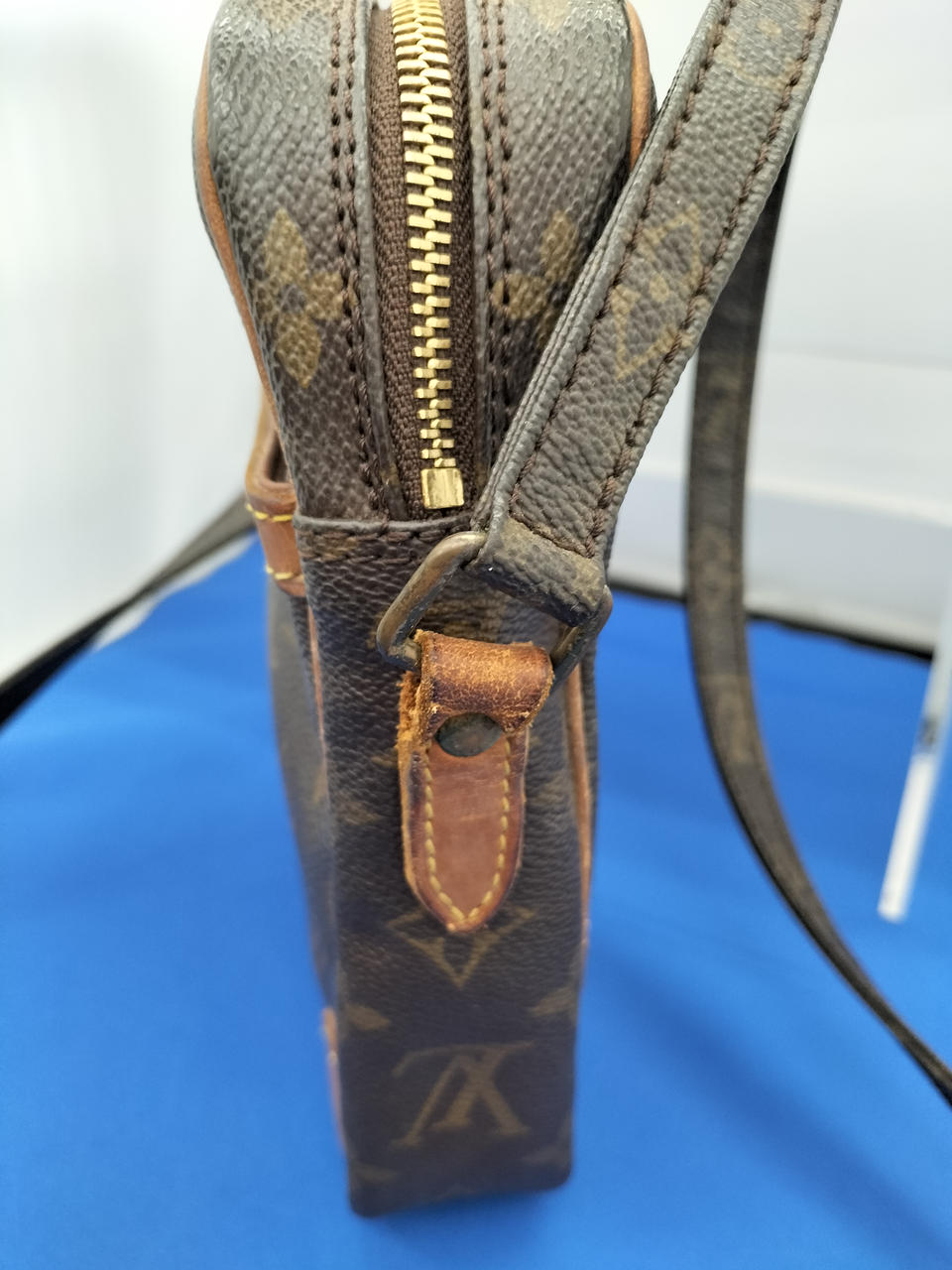 ショルダー連結部劣化による難あり