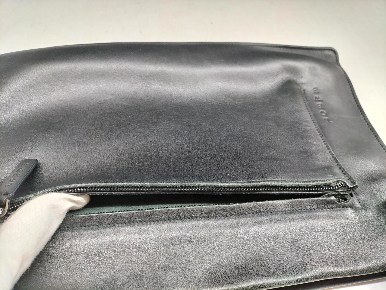 チャック部スレあり