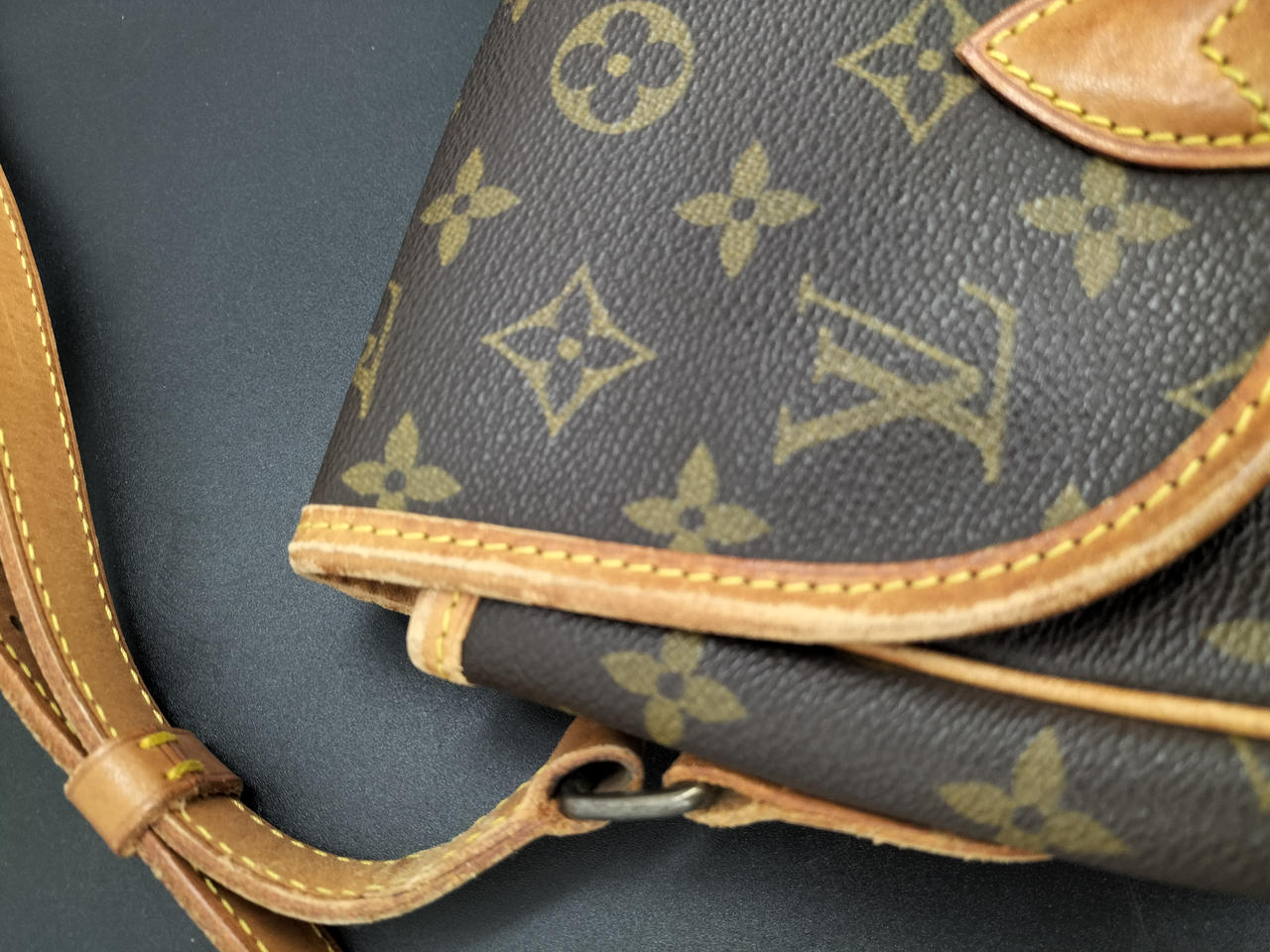 LOUIS VUITTON|ジベシエールMM|【ハードオフ公式通販】オフモール