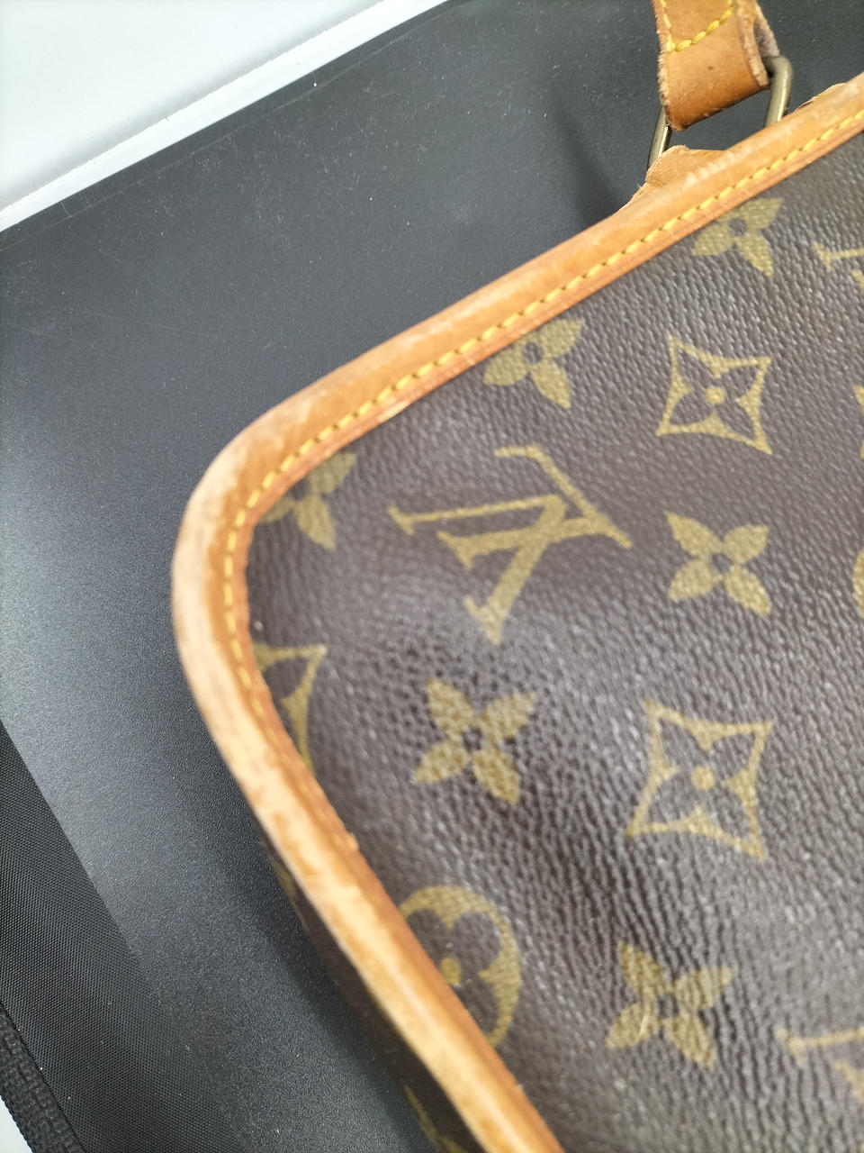LOUIS VUITTON|ジベシエールMM|【ハードオフ公式通販】オフモール