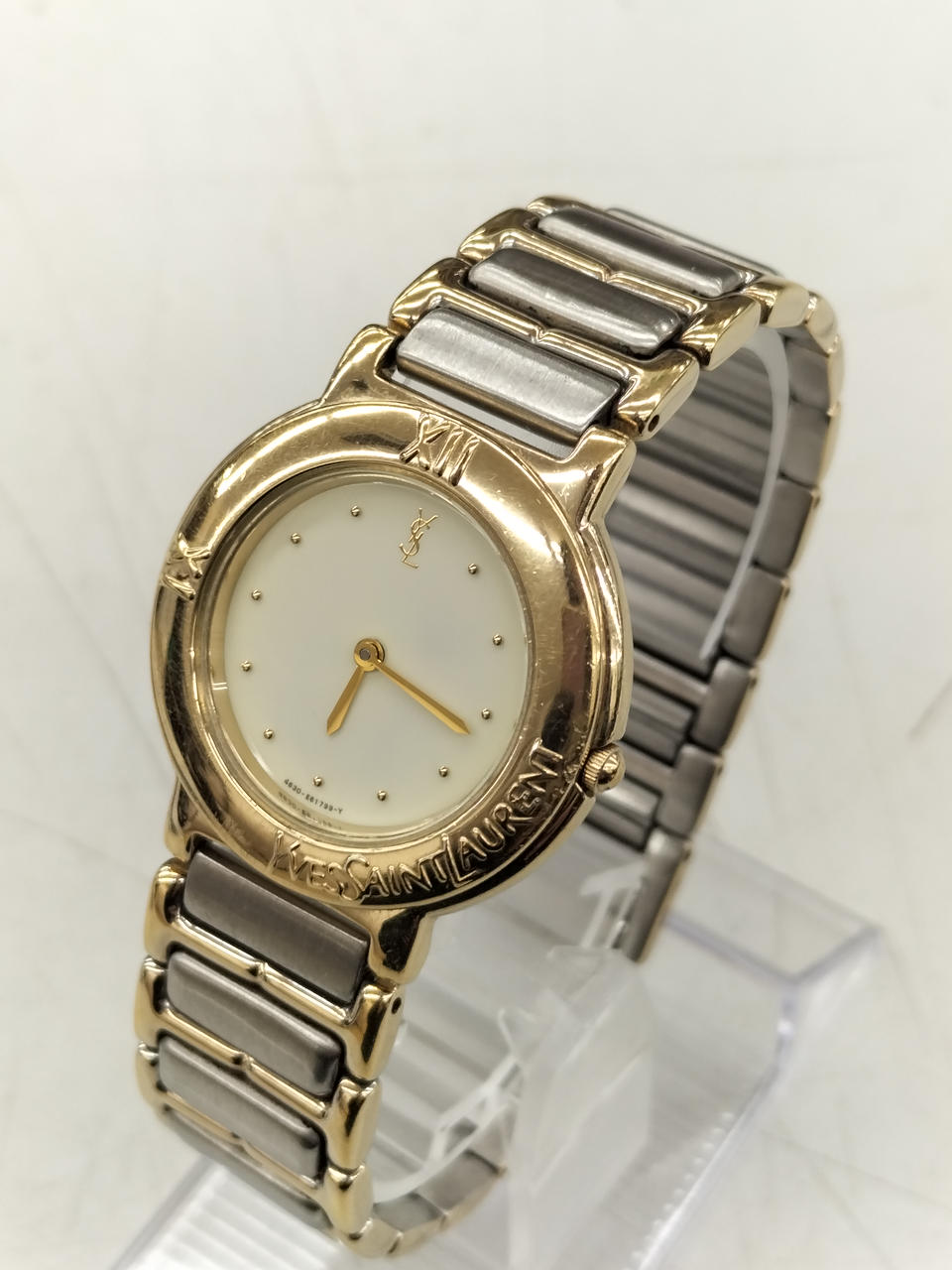 YVES SAINT LAURENT|サンローラン クォーツ 稼働品|【ハードオフ公式 YVES SAINT LAURENT|サンローラン クォーツ 稼働品|【ハードオフ公式