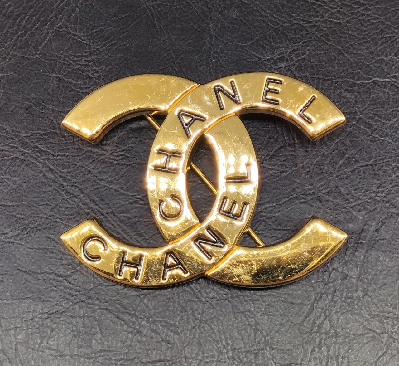 シャネル　ブローチ　97P　コメあり　CHANEL　ココマーク　ゴールド 楽天市場】シャネル ブローチ ココマーク メタル カラーストーン